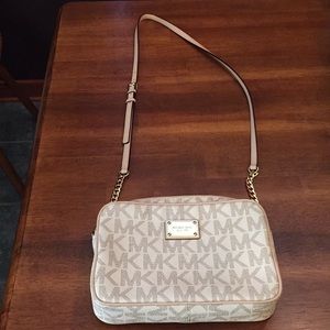 Michael Kors crossbody